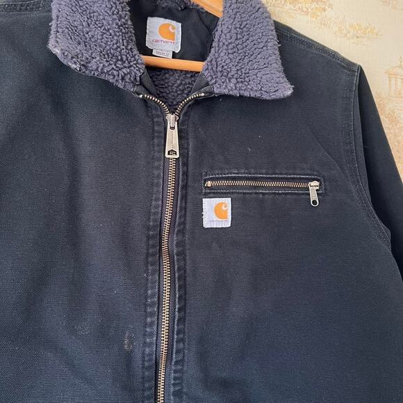 Women's Distressed Carhartt Wildwood Sherpa Lined Canvas Jacket | Black | Size L - Picture 4 of 8